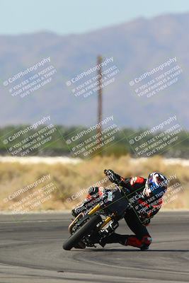 media/Oct-17-2024-Racers Edge (Thu) [[f51934c085]]/B Group/Session 4 (Turn 16)/